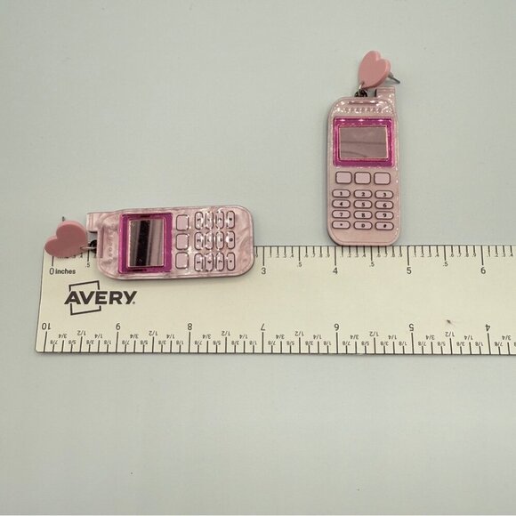 Pink Heart Cell Phone Acrylic Pierced Earrings - Picture 4 of 9